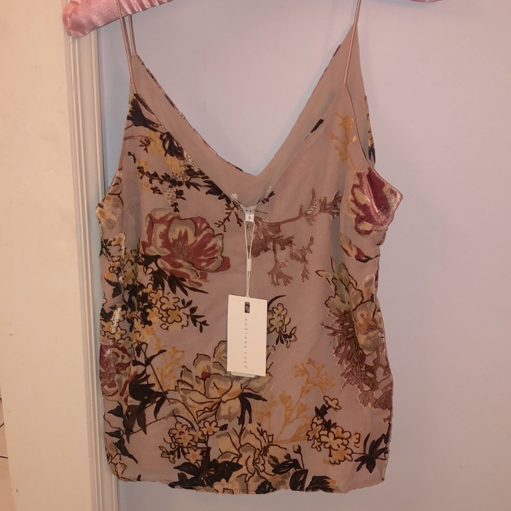 NWT Endless Rose camisole top, dusty rose floral, fully lined, 16” p/p, S